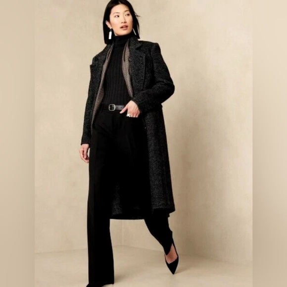 Banana Republic Pants - NWT Banana Republic Sienna Straight Italian Wool Black Pant size 4.